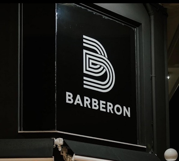BARBERON BARBER SHOP - ΚΟΥΡΕΙΟ ΠΑΤΡΑ - ΑΝΔΡΙΚΟ ΚΑΙ ΠΑΙΔΙΚΟ ΚΟΥΡΕΜΑ ΠΑΤΡΑ -ΠΕΡΙΠΟΙΗΣΗ ΓΕΝΕΙΑΔΑΣ ΠΑΤΡΑ